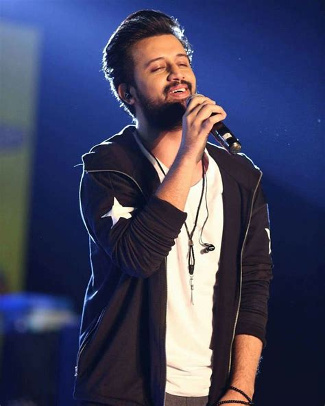  Eksklusiv Konsert med Atif Aslam: En Kärleksfull Hyllning till Musikens Kraft